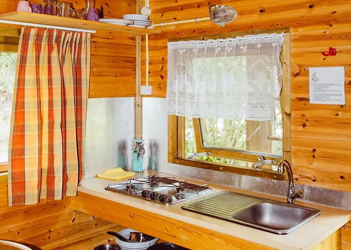 Houten Natuurhuisje Hikershut Camping