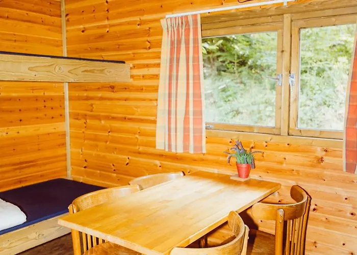 Houten Natuurhuisje Hikershut Camping